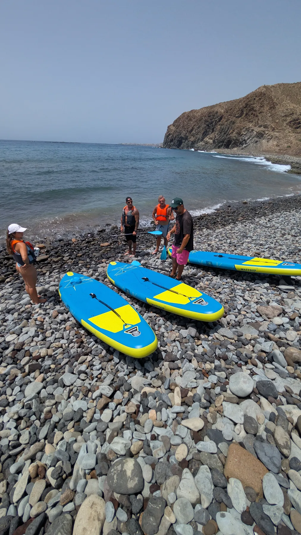 Participantes preparando las tablas