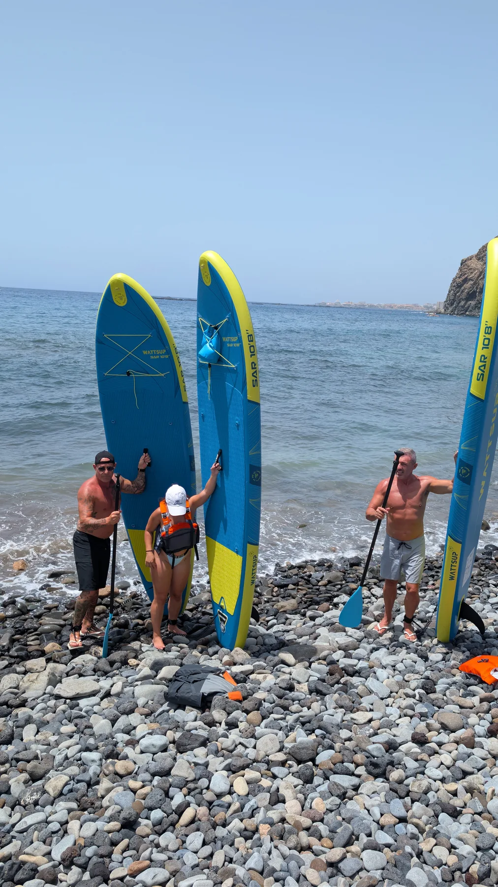 Participantes de paddle surf