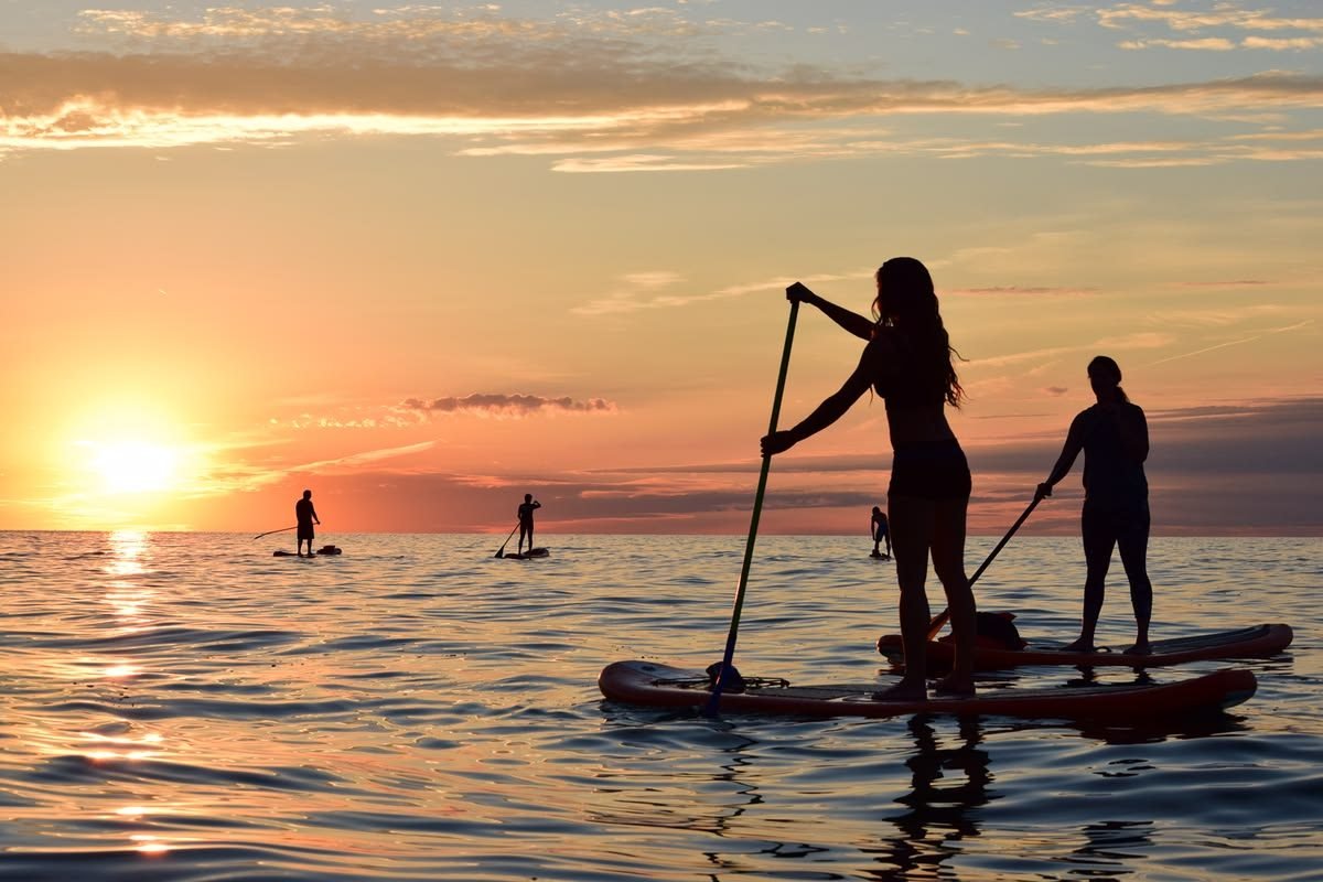 Paddle surf al atardecer en Tenerife Sur